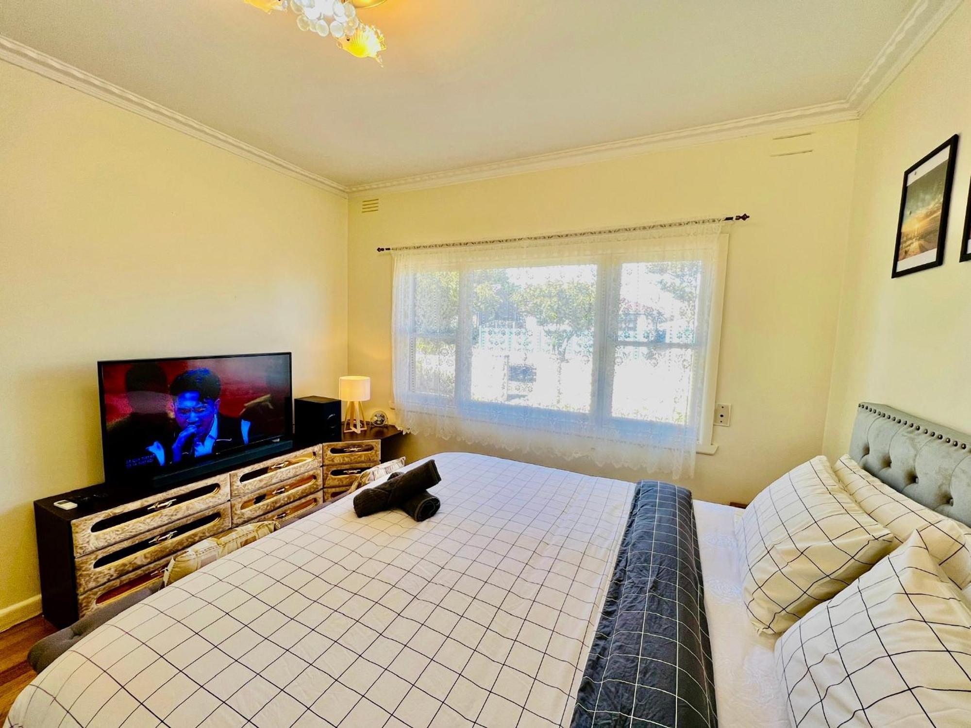 Cosy 4Br Home 15 Minutes Away From Melbourne Airport St Albans Kültér fotó