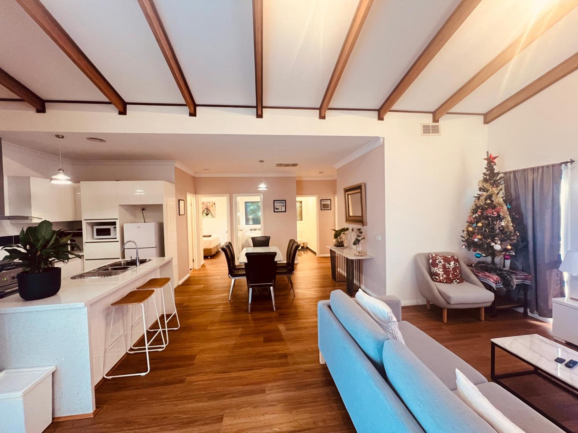 Cosy 4Br Home 15 Minutes Away From Melbourne Airport St Albans Kültér fotó
