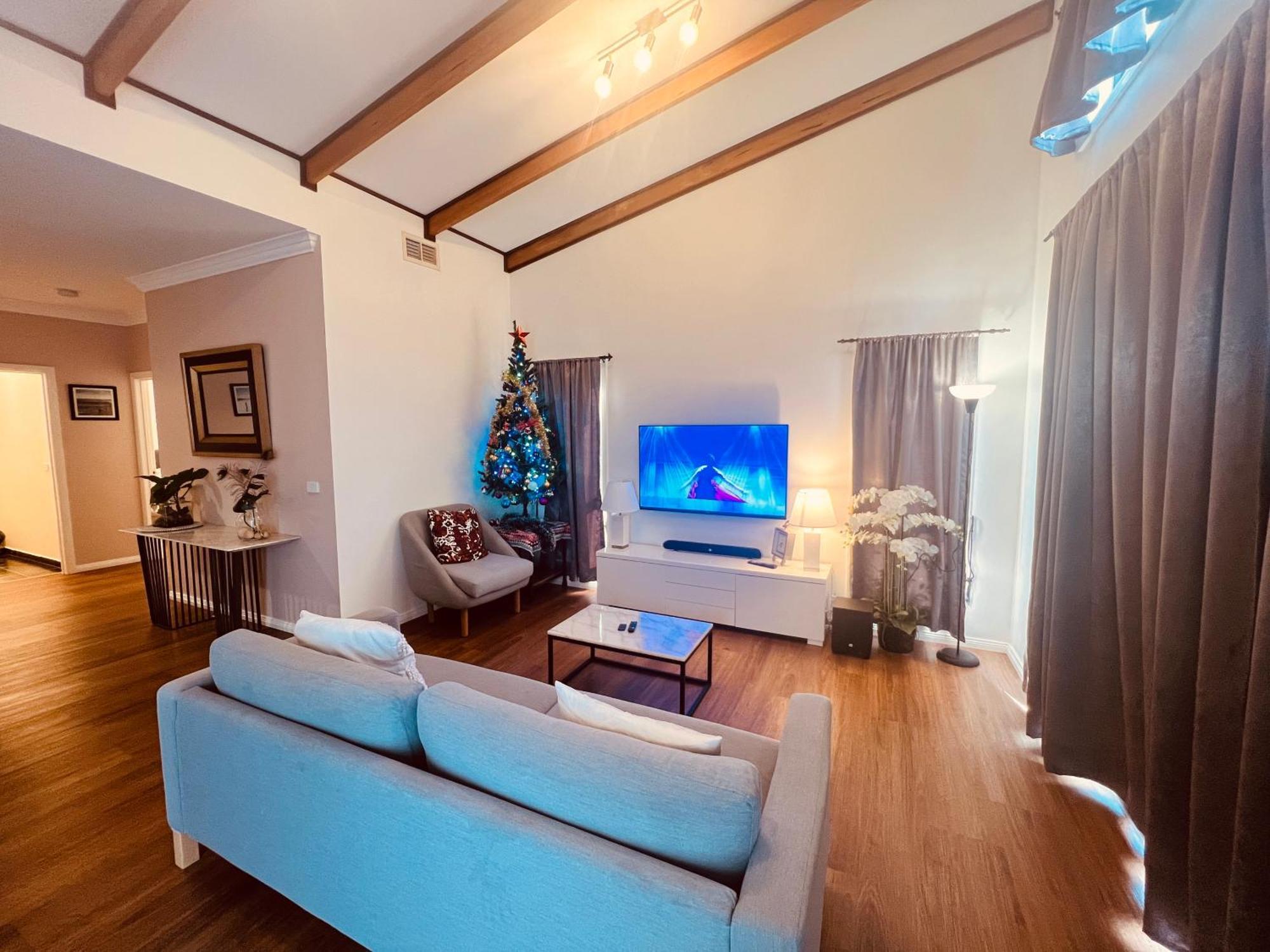 Cosy 4Br Home 15 Minutes Away From Melbourne Airport St Albans Kültér fotó