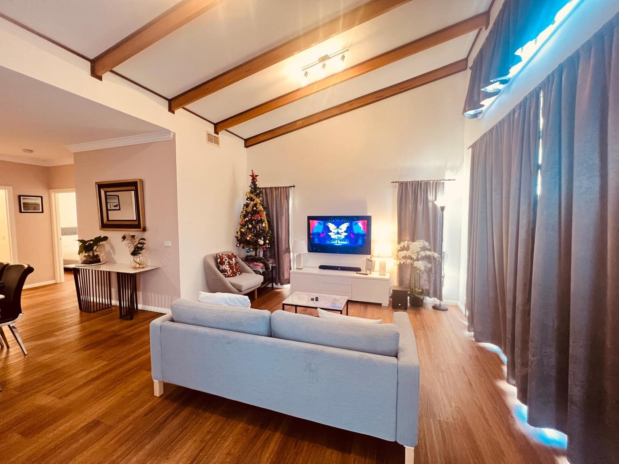 Cosy 4Br Home 15 Minutes Away From Melbourne Airport St Albans Kültér fotó